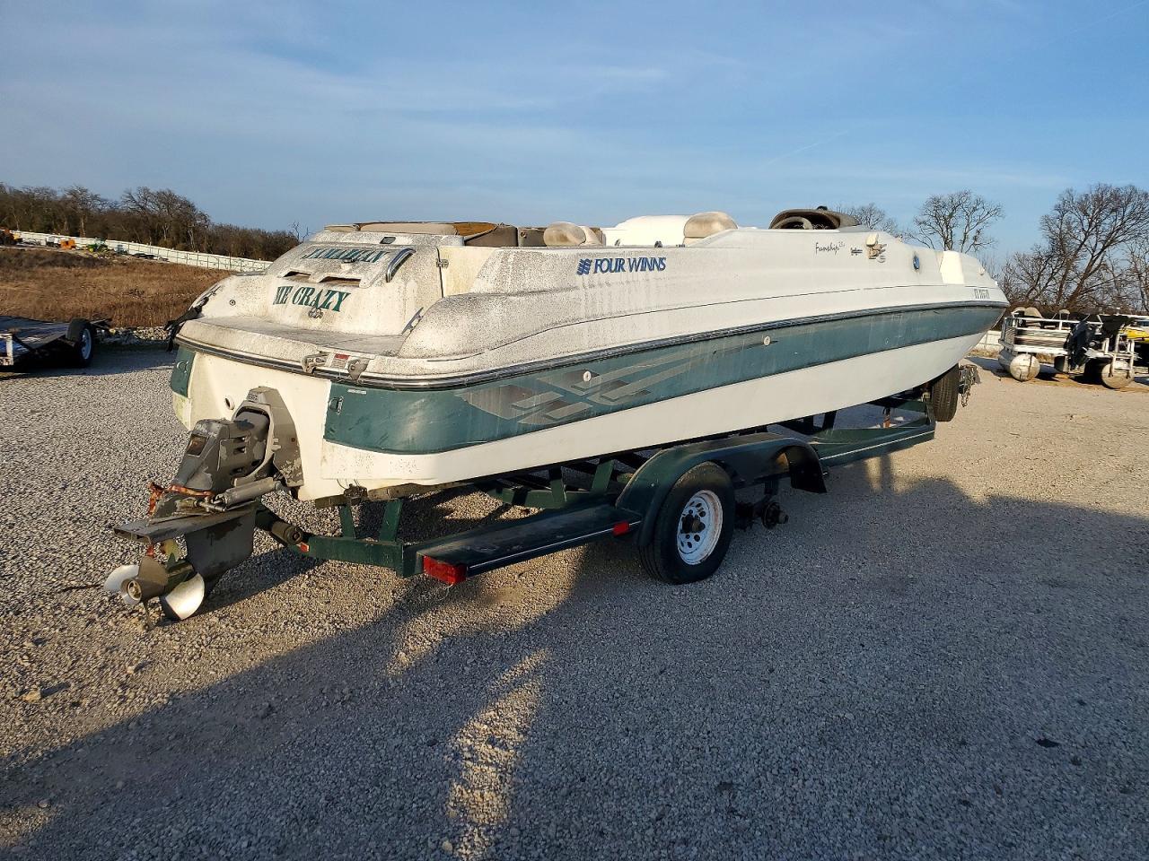 2000 Four Winds Boat