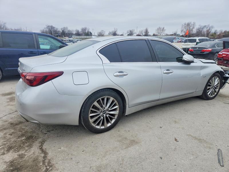 2018 Infiniti Q50 Luxe