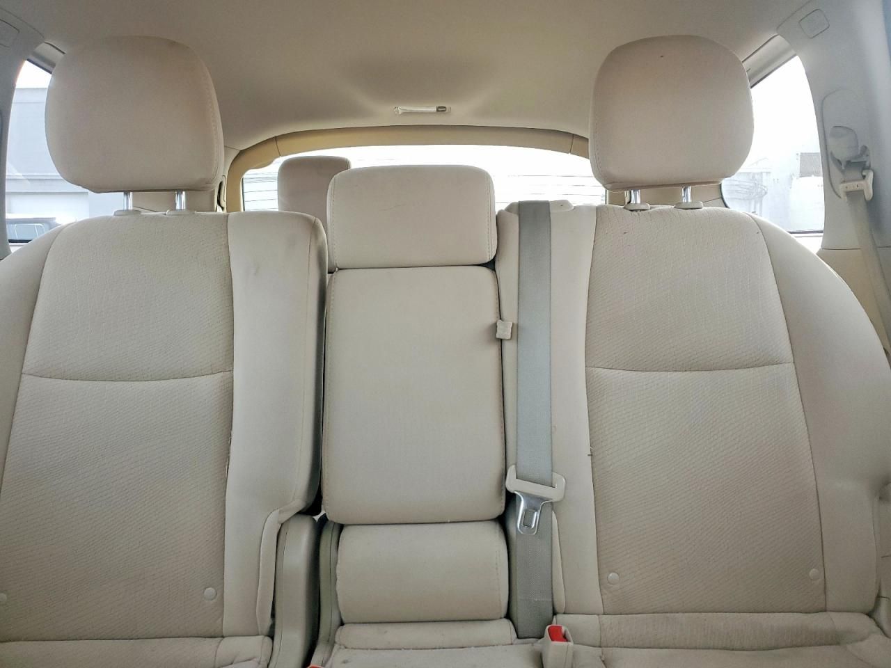 2016 Nissan Pathfinder s