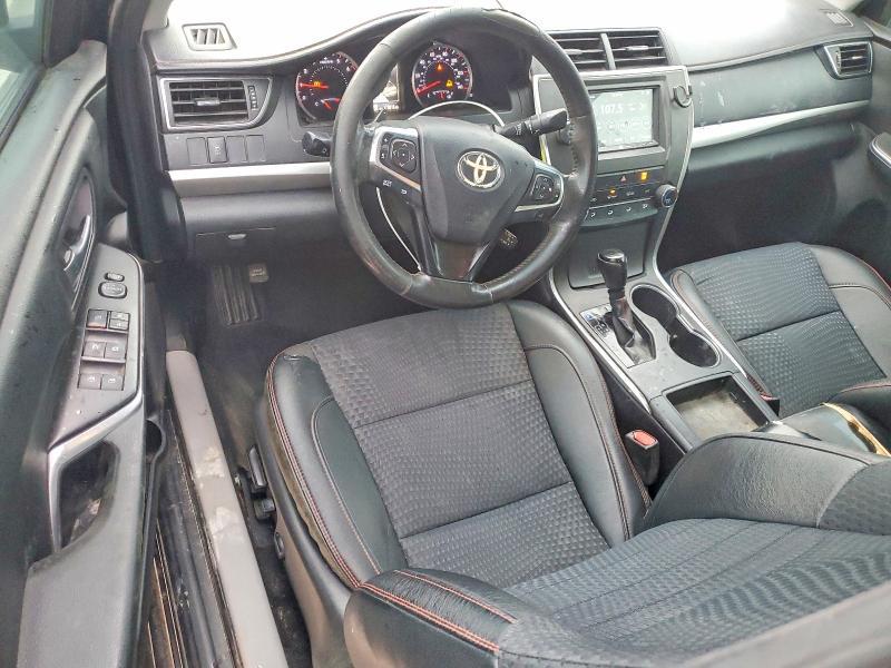 2015 Toyota Camry le