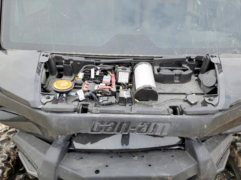 2026 Can Am Defender M Utility Vehicle