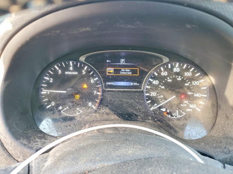 2016 Niss Altima 2.5 sr