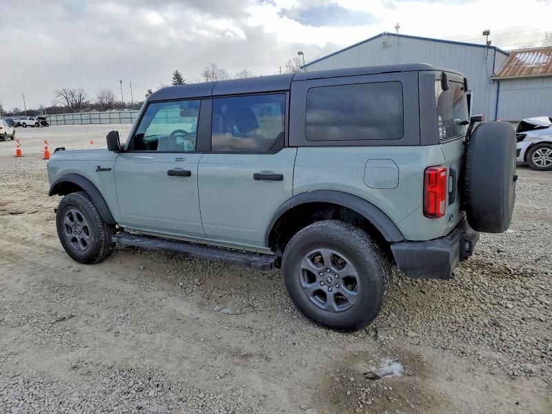 2022 Ford Bronco Base