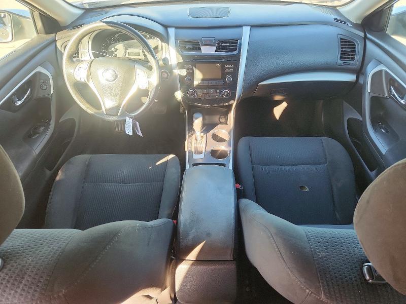 2015 Niss Altima 2.5 s