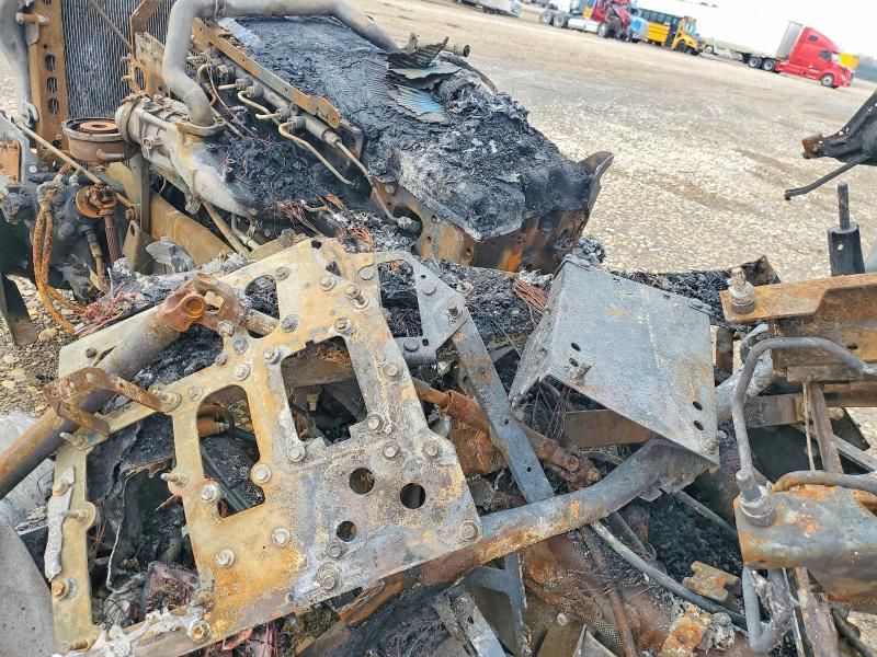 2021 Kenworth Construction T880