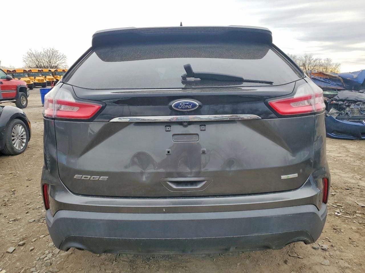 2019 Ford Edge se