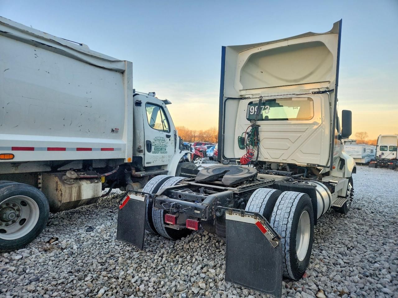 2020 International LT625