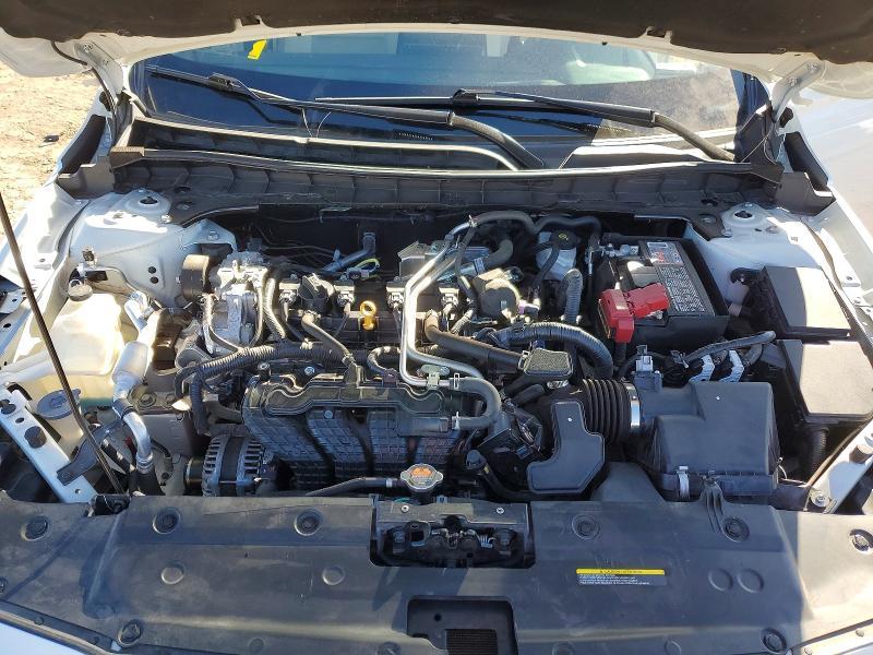 2022 Niss Altima 2.5 sv