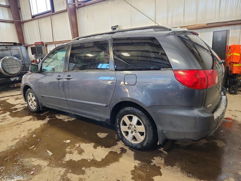 2007 Toyota Sienna le