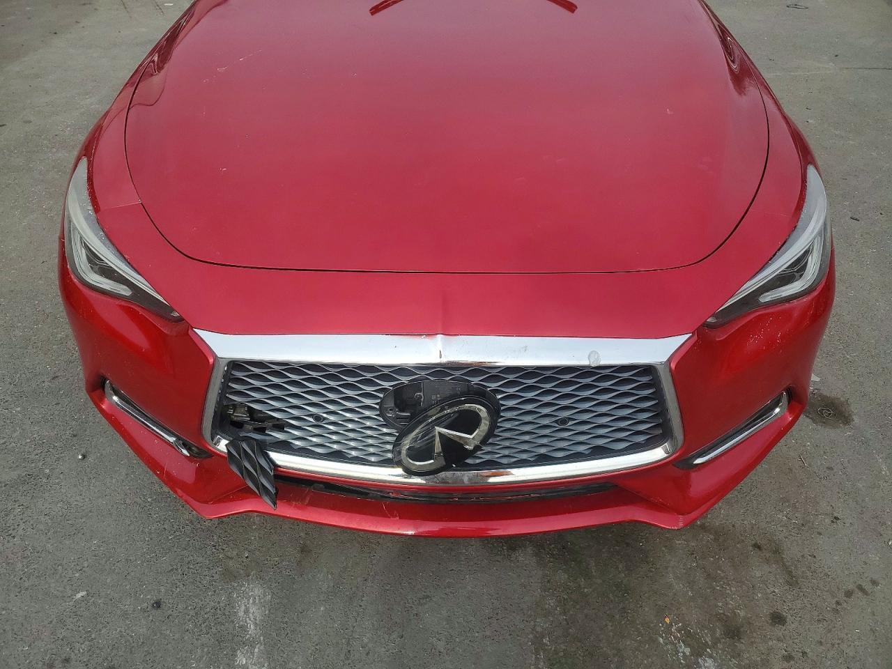 2022 Infiniti Q60 Luxe