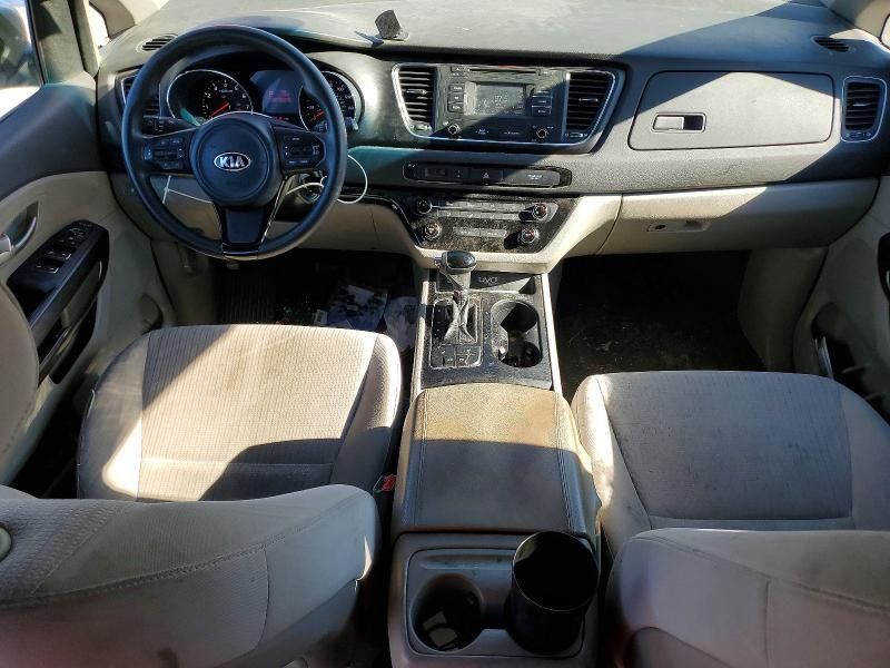 2016 KIA Sedona lx