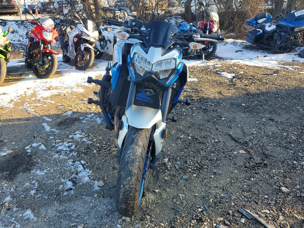 2020 Kawasaki ZR900 F