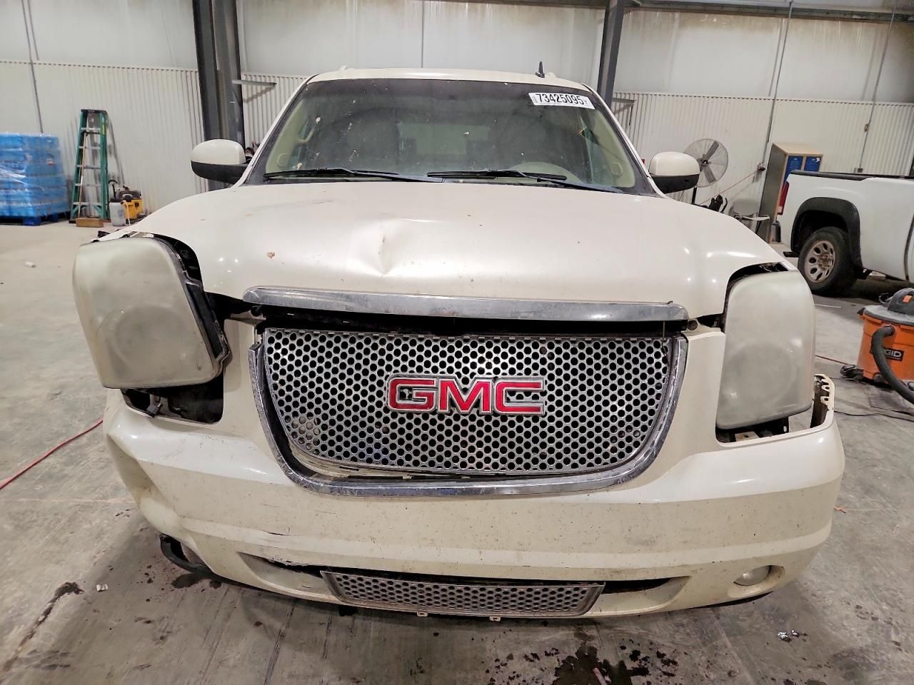 2012 GMC Yukon xl Denali