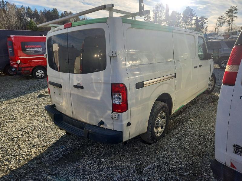 2017 Nissan NV 3500 HD SL