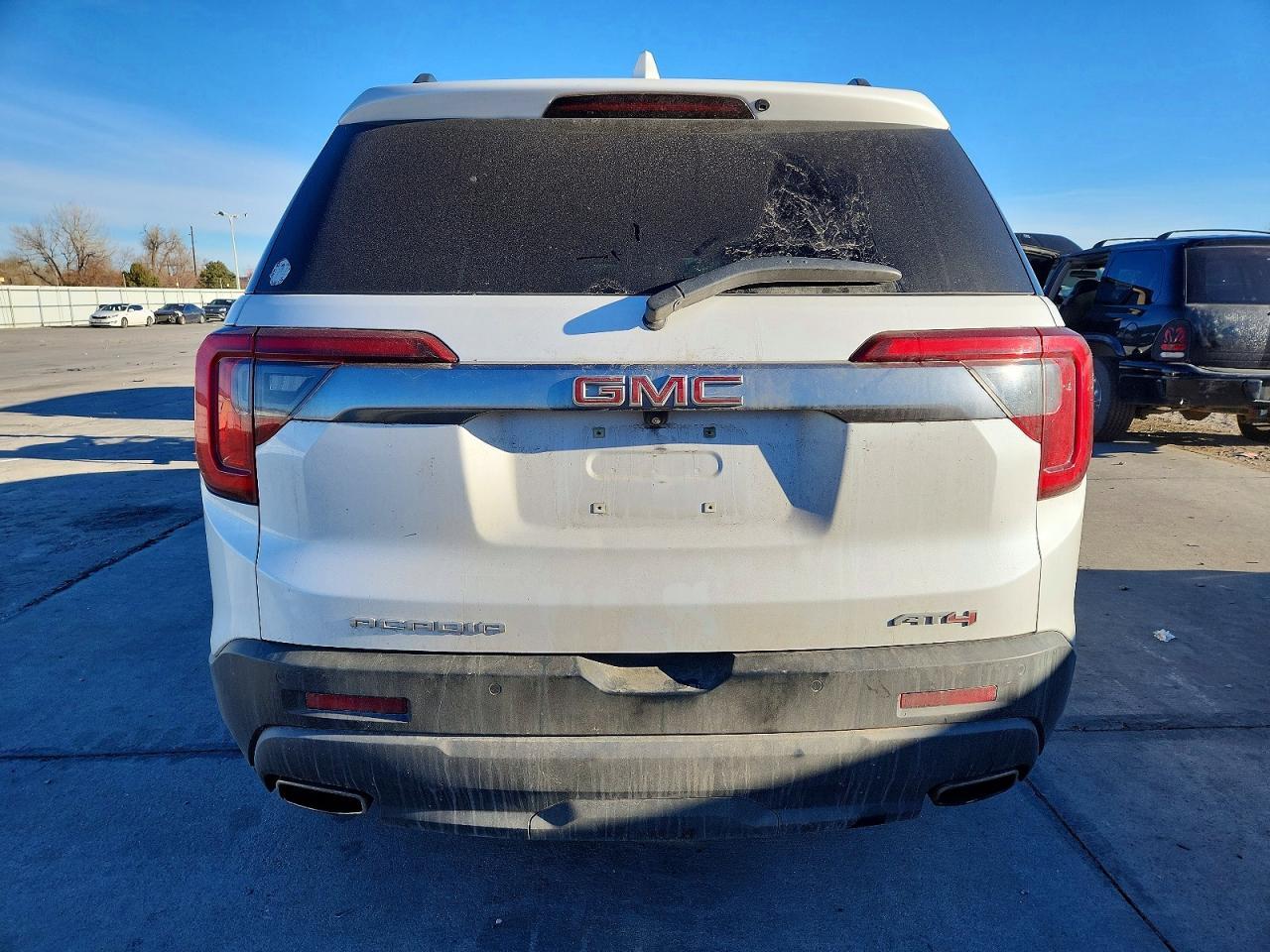 2023 GMC Acadia AT4