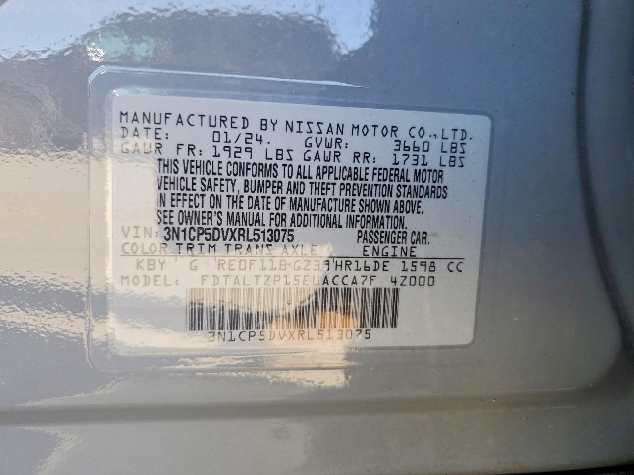 2024 Nissan Kicks sr