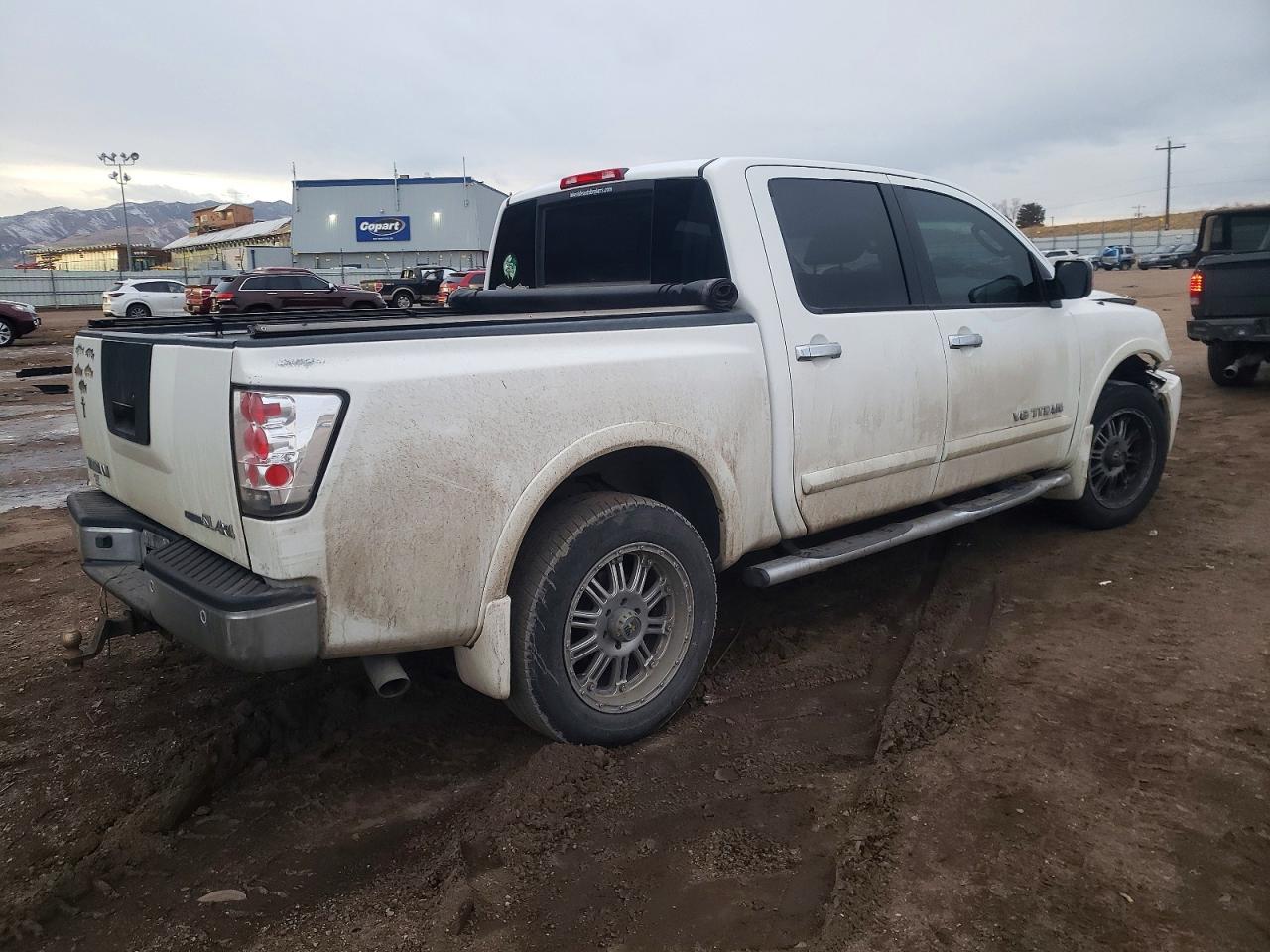 2011 Niss Titan
