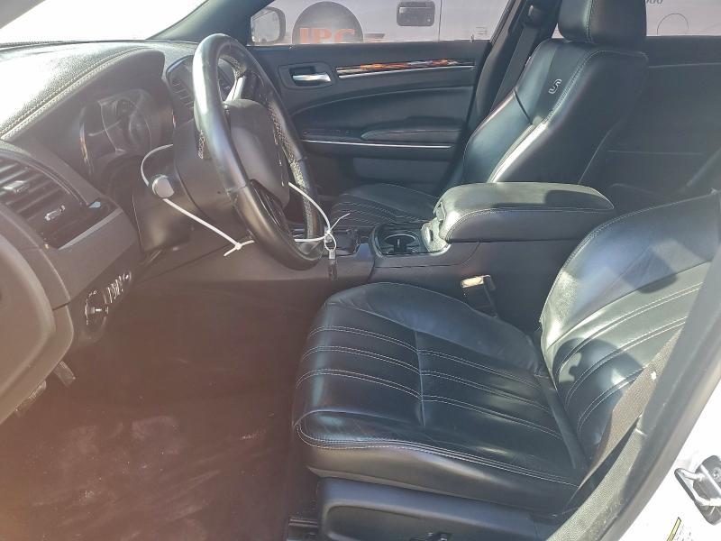 2018 Chrysler 300 s