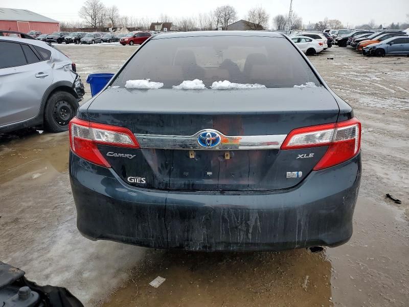 2014 Toyota Camry Hybrid