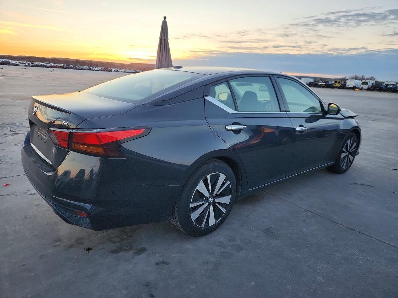 2019 Nissan Altima sl