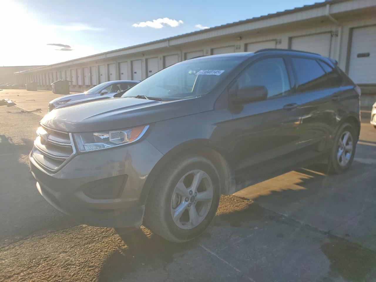 2018 Ford Edge se