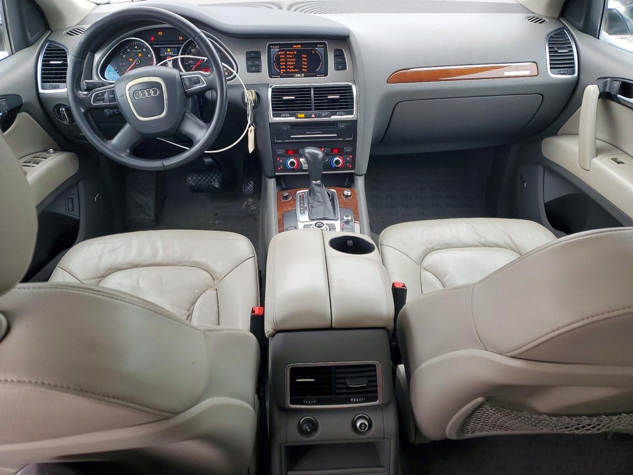 2011 Audi Q7 Premium Plus