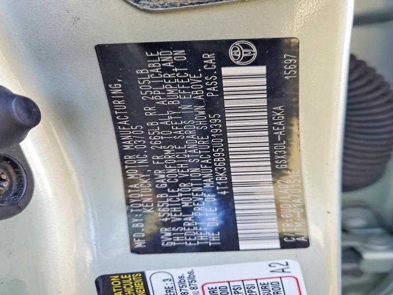 2005 Toyota Avalon xl