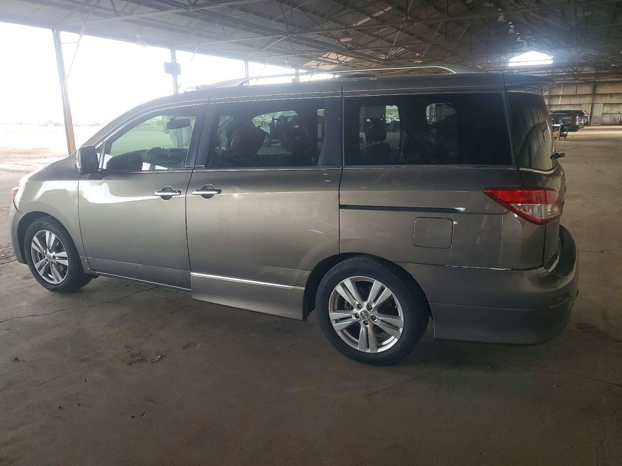 2014 Nissan Quest s