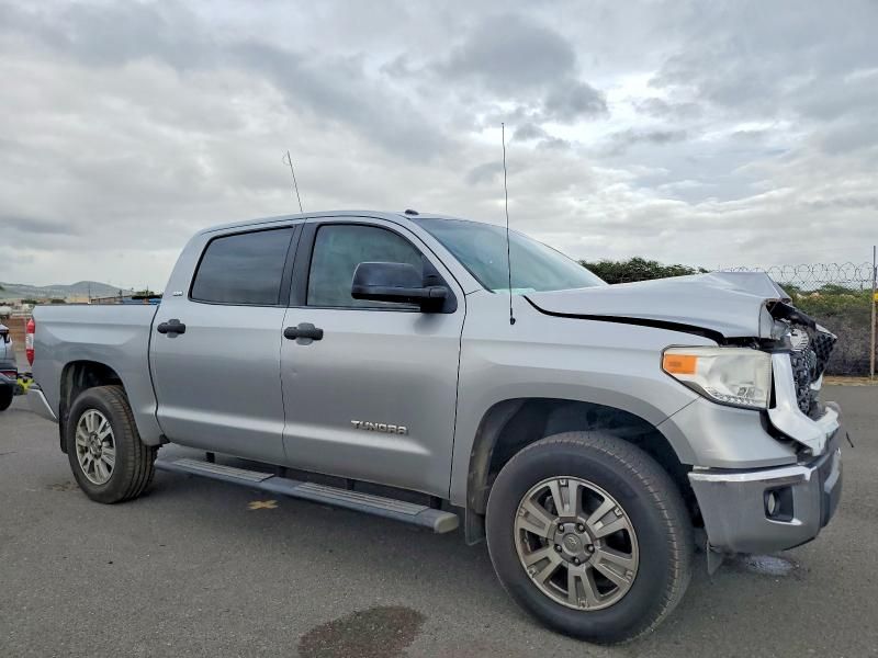 2016 Toyota Tundra Crewmax SR5