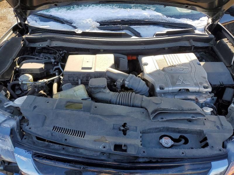 2018 Mitsubishi Outlander se