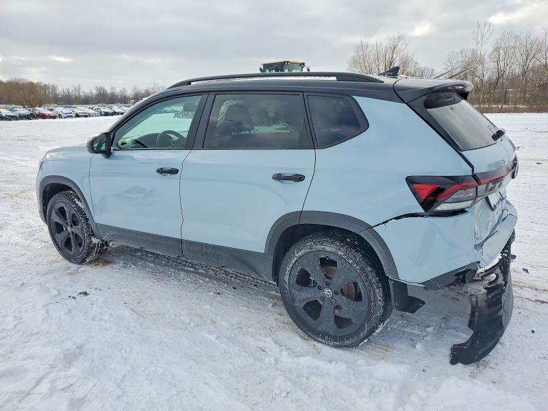 2025 Volkswagen Taos se Black