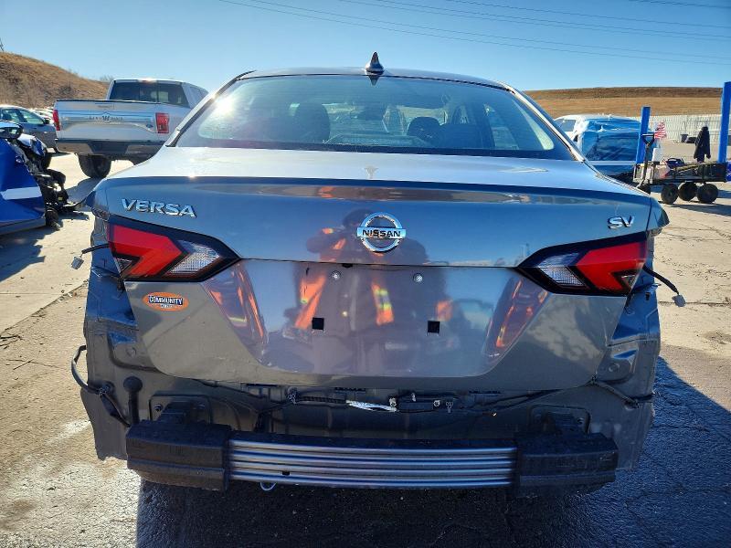 2021 Nissan Versa sv