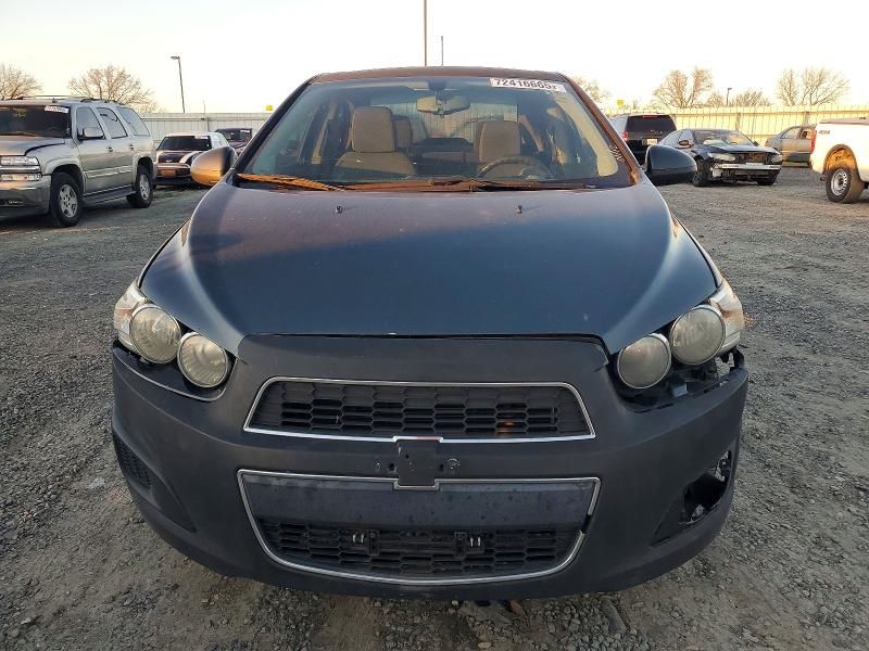 2016 Chevrolet Sonic ls