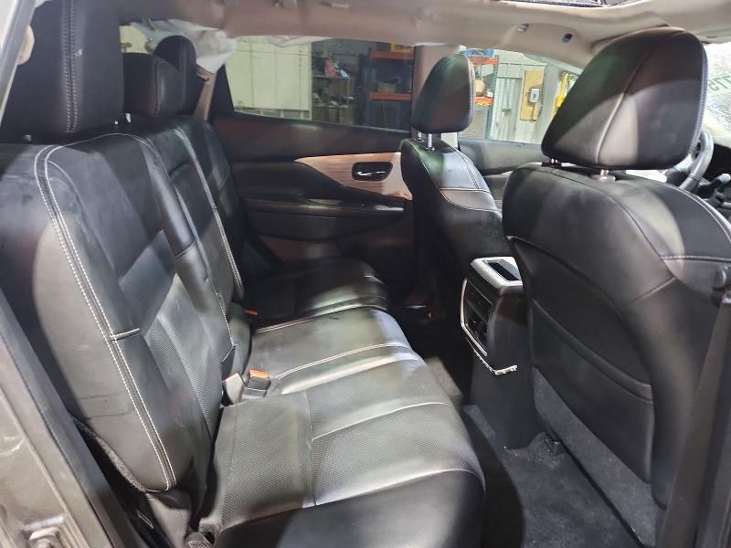 2017 Nissan Murano s