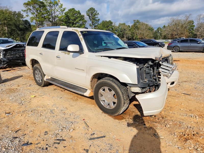 2004 Cadillac Escalade Luxury