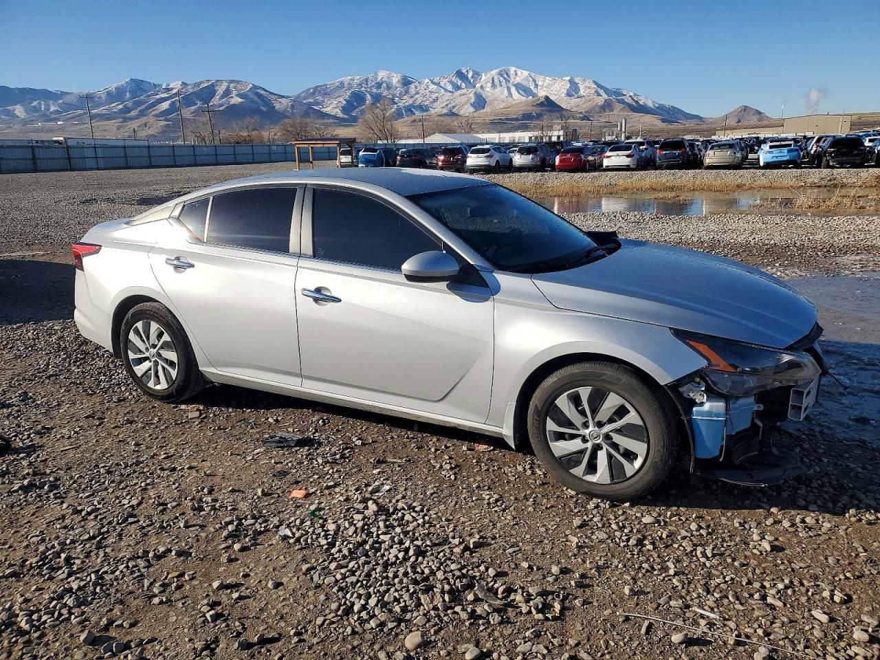 2023 Nissan Altima s