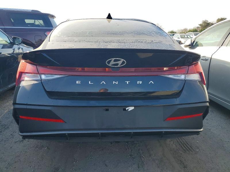 2025 Hyundai Elantra