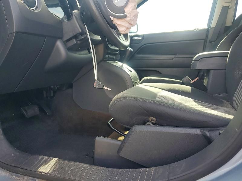 2013 Jeep Compass Sport