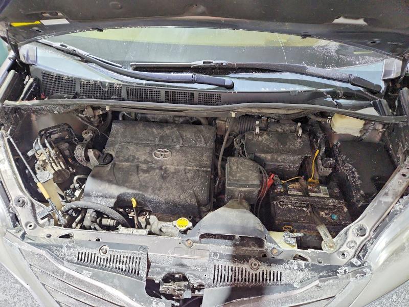 2015 Toyota Sienna le