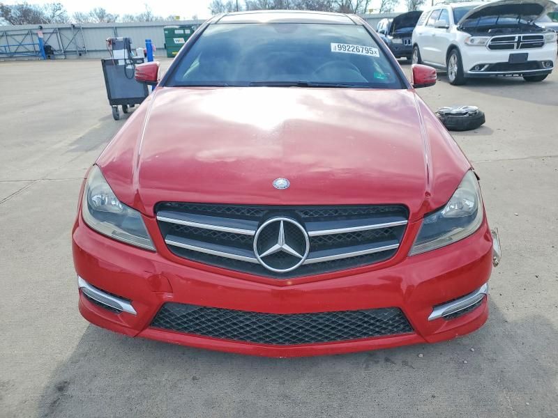 2015 Mercedes-Benz C 250