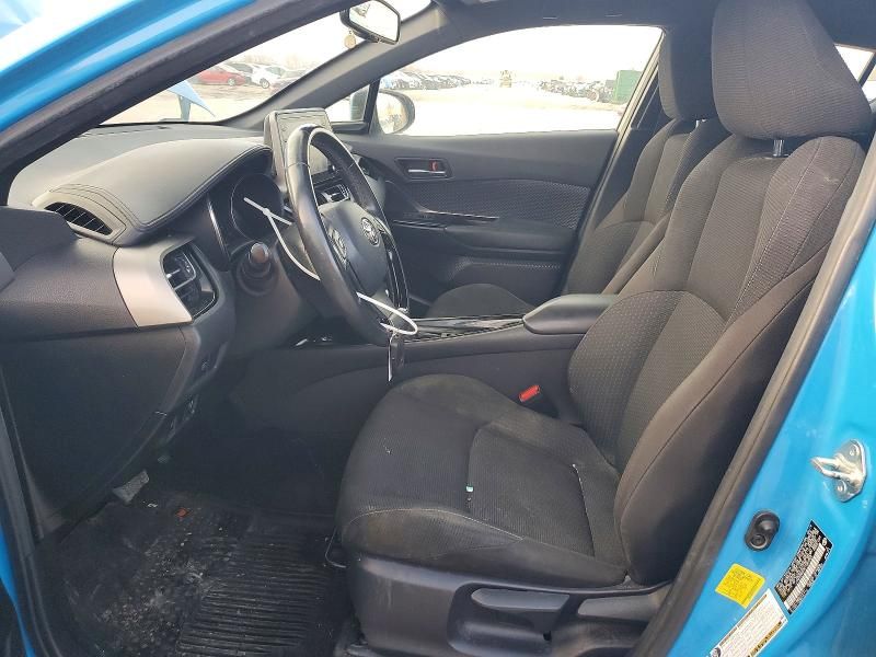 2019 Toyota C-hr xle