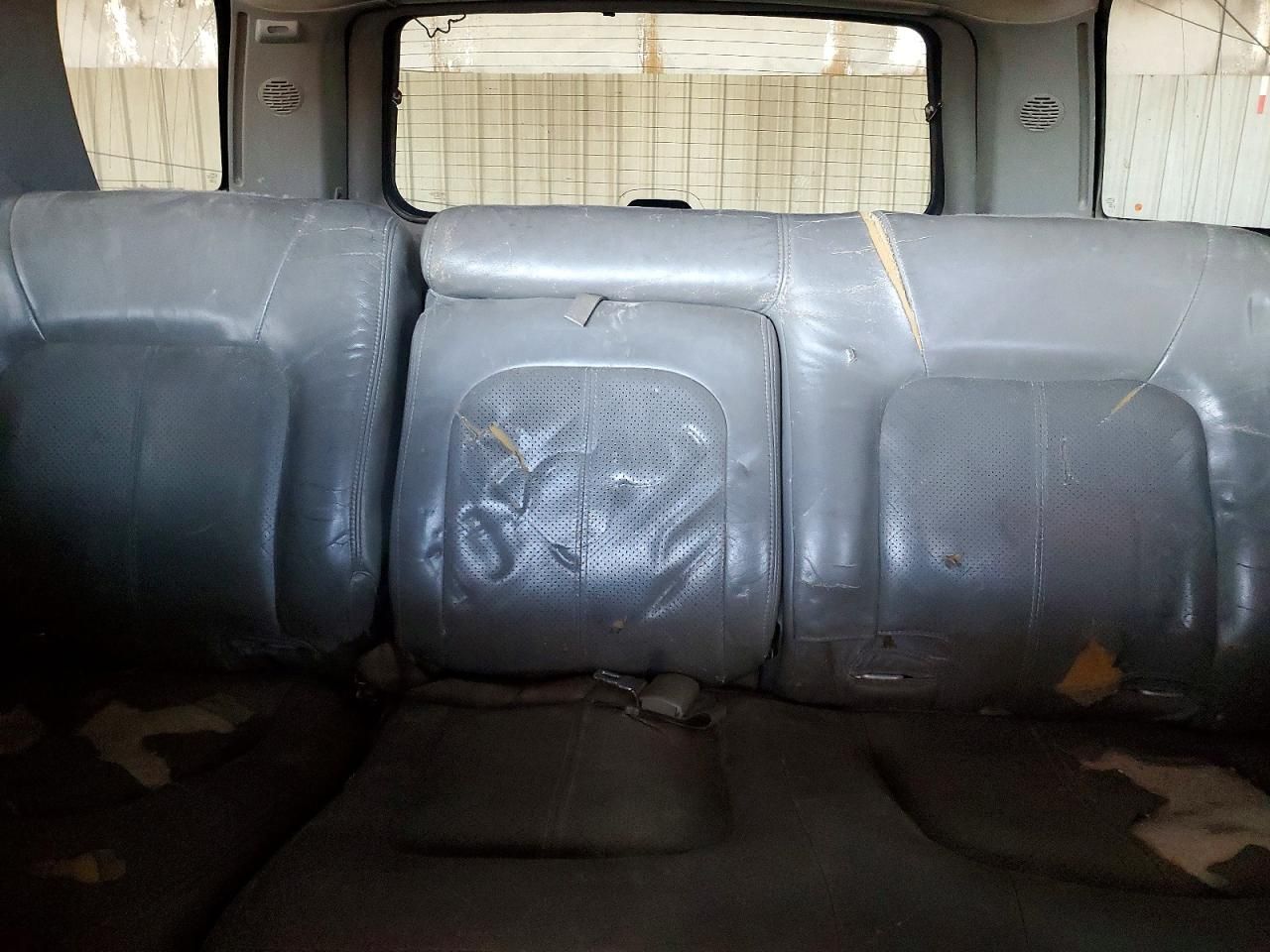 2002 Cadillac Escalade Luxury