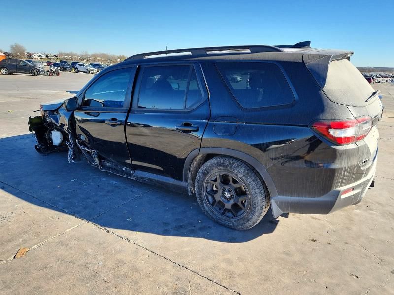 2025 Honda Pilot Trailsport