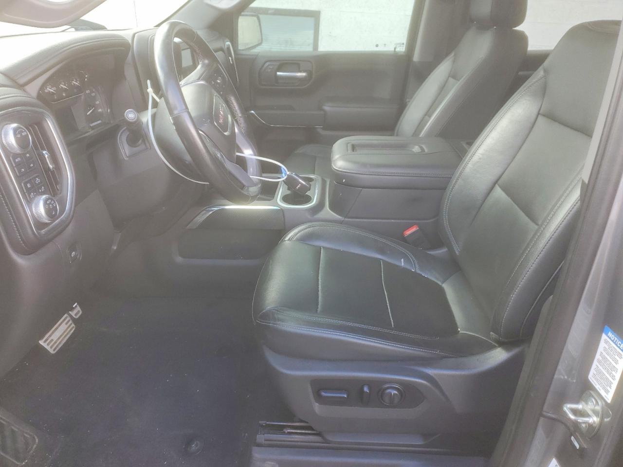 2020 GMC Sierra K1500 slt