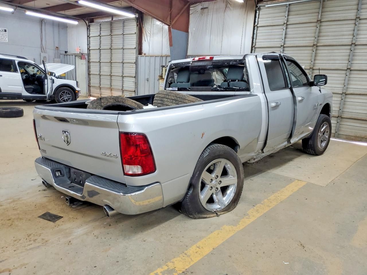 2015 Dodge Ram 1500 slt
