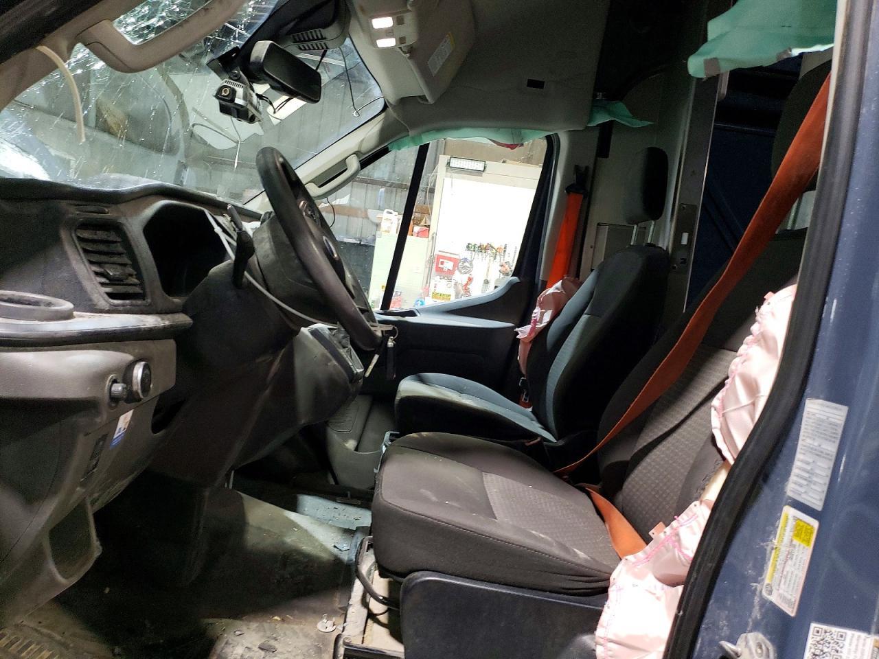 2021 Ford Transit T-250