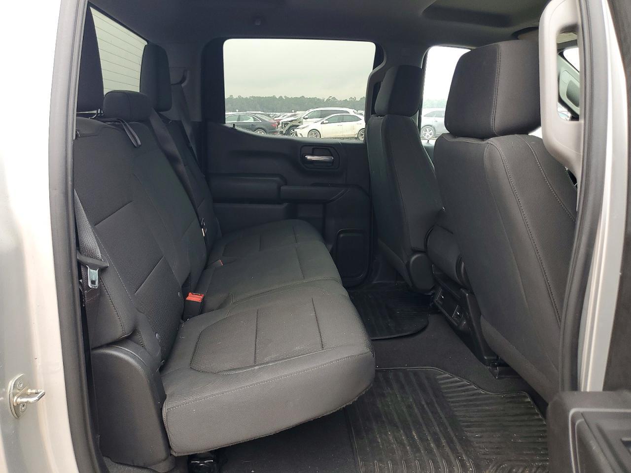 2021 Chevrolet Silverado C1500 Custom
