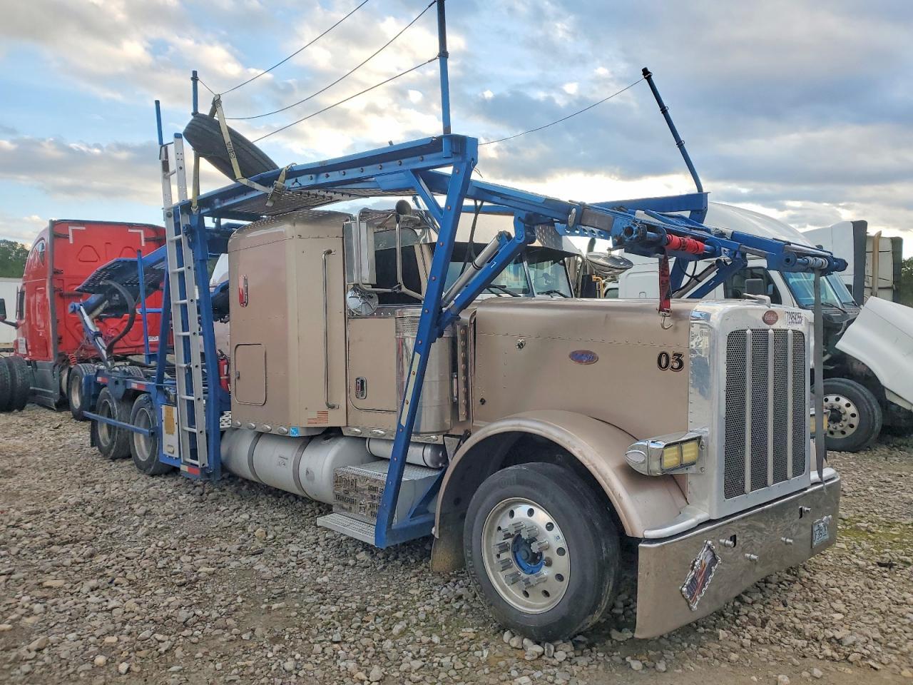 2014 Peterbilt 388