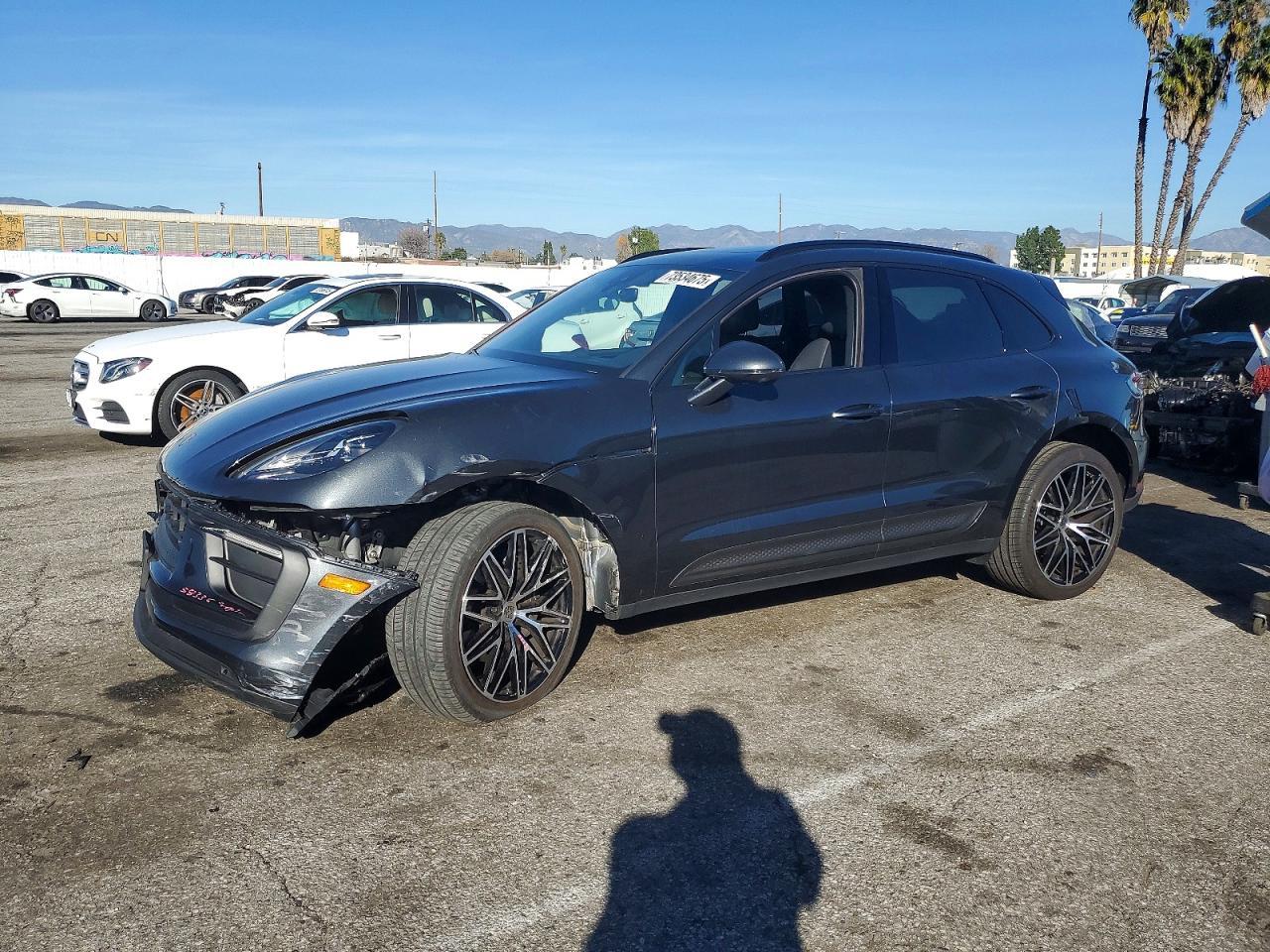2024 Porsche Macan Base