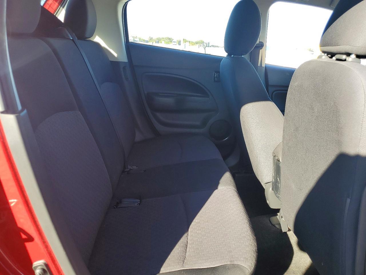 2019 Mitsubishi Mirage es